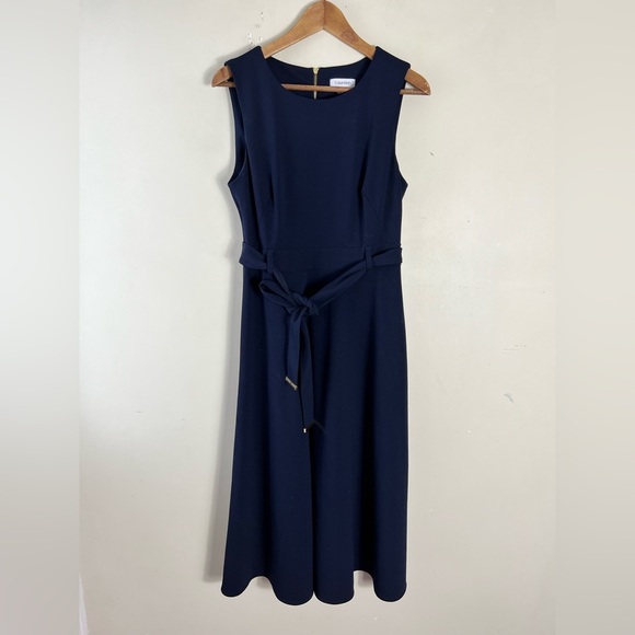Calvin Klein Dark Navy Size 10 Fit & Flare Midi Dress Sleeveless Belted - Picture 1 of 11